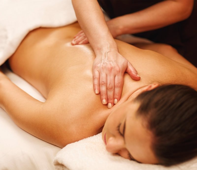 Massage postnatal